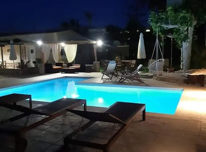 Domenica Apts Ii